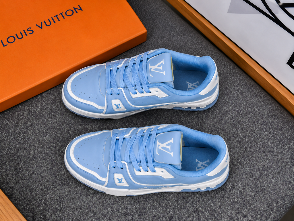 LV Trainer #54 Light Blue White